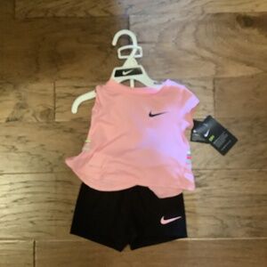 Nike 2 piece set